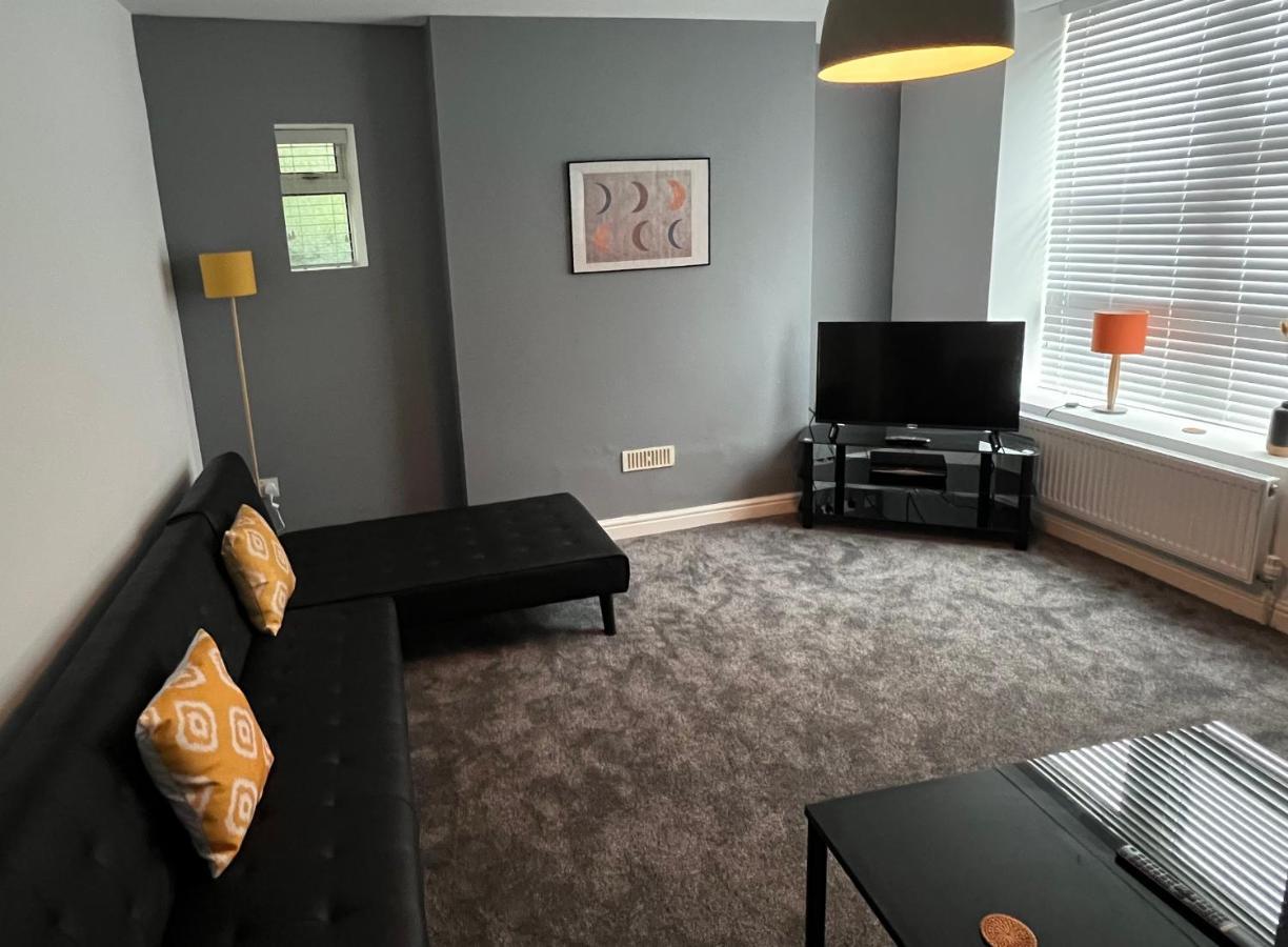 Spacious Ground Floor Suite Comfortably Sleeps Up To Eight هاليفاكس المظهر الخارجي الصورة